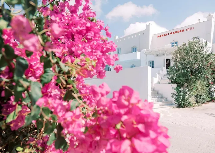Apart Otel Korali Garden 3*