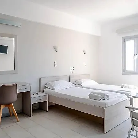 Lägenhetshotell Korali Garden 3*