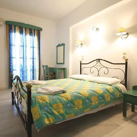 Korali Garden Ξενοδοχείο με διαμερίσματα 3*